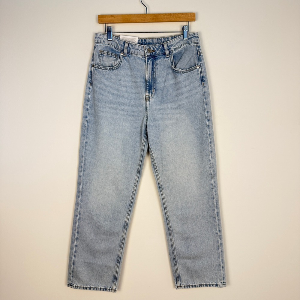 H&M Divided Straight High Waist Jeans Women Size 8 Light Wash Ankle Denim New